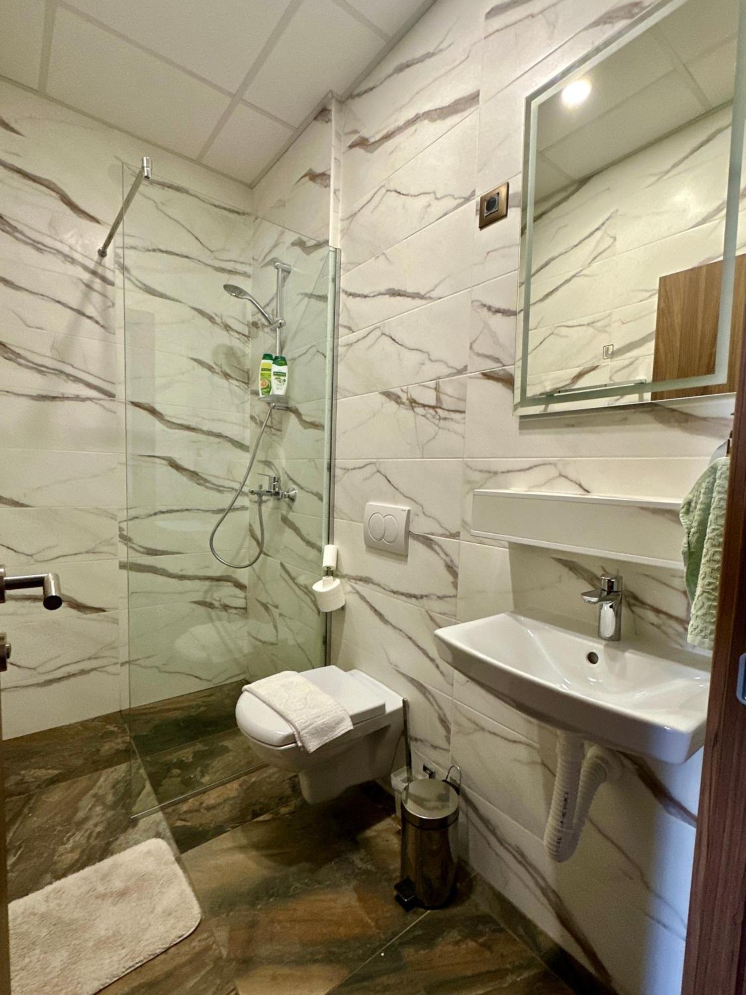 Agape Villa Apartments Novi Sad Dış mekan fotoğraf