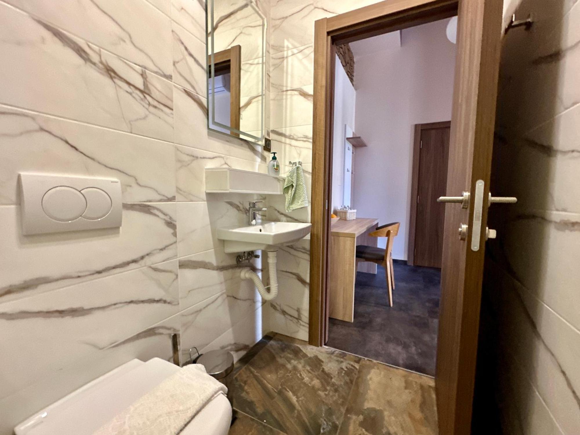 Agape Villa Apartments Novi Sad Dış mekan fotoğraf