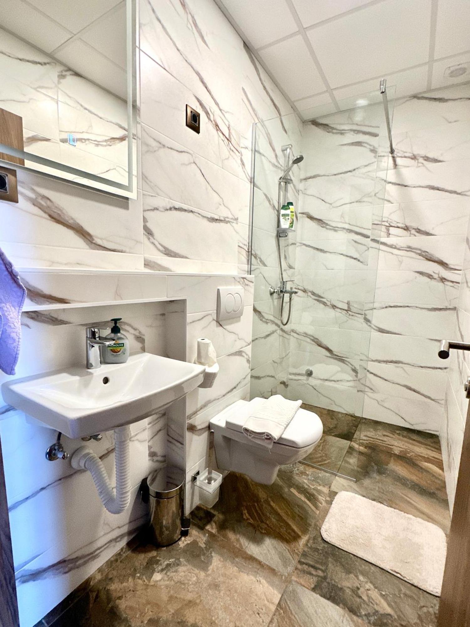 Agape Villa Apartments Novi Sad Dış mekan fotoğraf